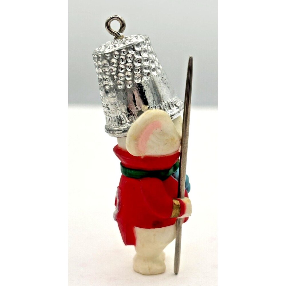 Vintage Hallmark 1982 Thimble #5 Mouse Mini Christmas Ornament Sewing Needle - Picture 5 of 13
